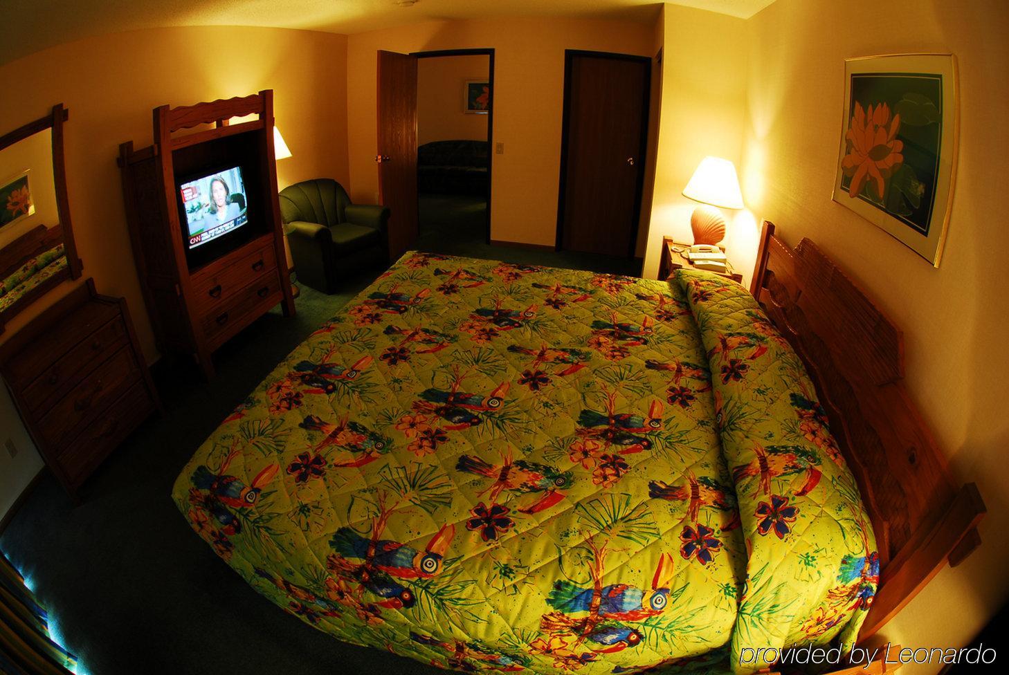 Polynesian Hotel Wisconsin Dells - Near Noah'S Ark Room photo